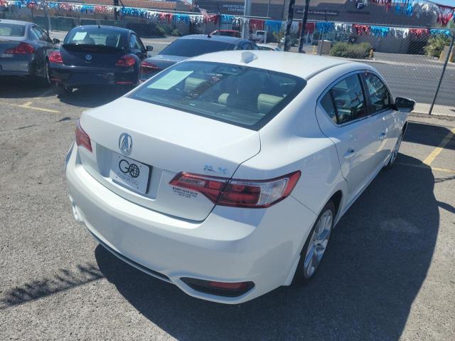 19UDE2F73GA021353 - 2016 ACURA ILX PREMIUM TECH WHITE photo 4