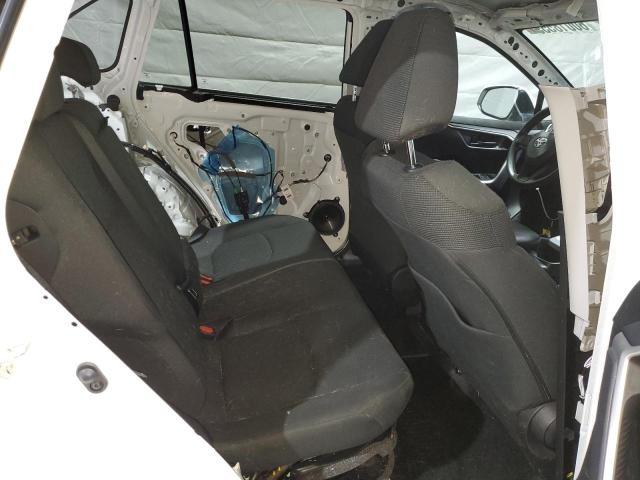4T3MWRFV9RU131766 - 2024 TOYOTA RAV4 LE WHITE photo 11