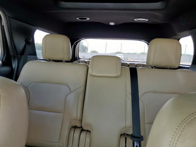 1FM5K7DH8HGE37235 - 2017 FORD EXPLORER XLT WHITE photo 10