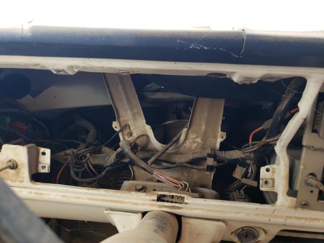 F10BLY32277 - 1977 FORD TRUCK WHITE photo 9