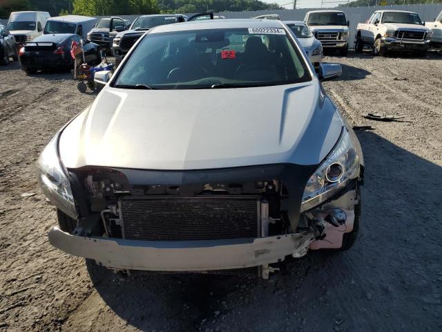 1G11H5SA4DF337332 - 2013 CHEVROLET MALIBU LTZ ვერცხლისფერი ფოტო 5