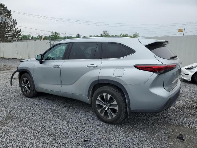 5TDGZRBH5MS059365 - 2021 TOYOTA HIGHLANDER XLE SILVER photo 2