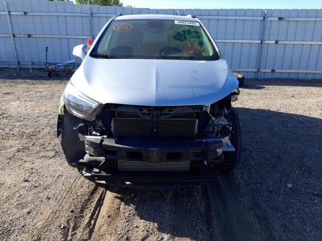 KL4CJESB4JB592752 - 2018 BUICK ENCORE PREFERRED Silber Foto 9