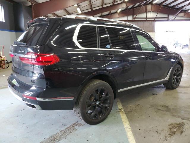 5UXCW2C0XL9B45597 - 2020 BMW X7 XDRIVE40I BLACK photo 3