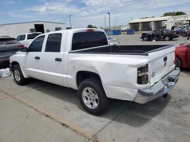 1D7HE48N95S250883 - 2005 DODGE DAKOTA QUAD SLT WHITE photo 2