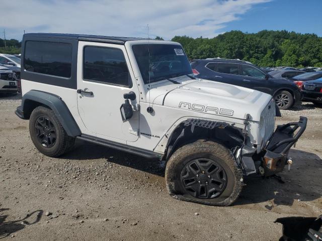 1C4AJWBG7DL612151 - 2013 JEEP WRANGLER SAHARA WHITE photo 4