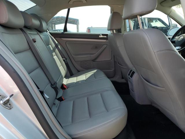 3VWRM71K68M124588 - 2008 VOLKSWAGEN JETTA SE SILVER photo 10