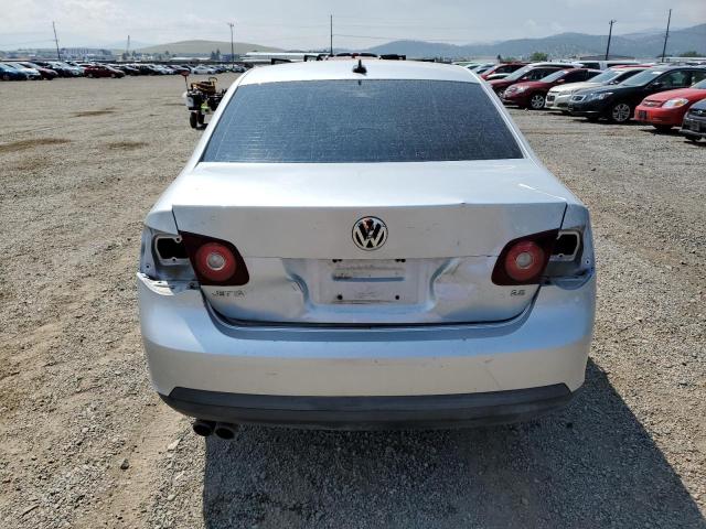 3VWRM71K68M124588 - 2008 VOLKSWAGEN JETTA SE SILVER photo 6
