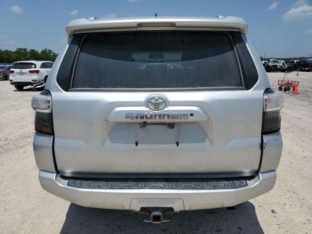 JTEBU5JR8G5335555 - 2016 TOYOTA 4RUNNER SR5/SR5 PREMIUM 银色 照片 6