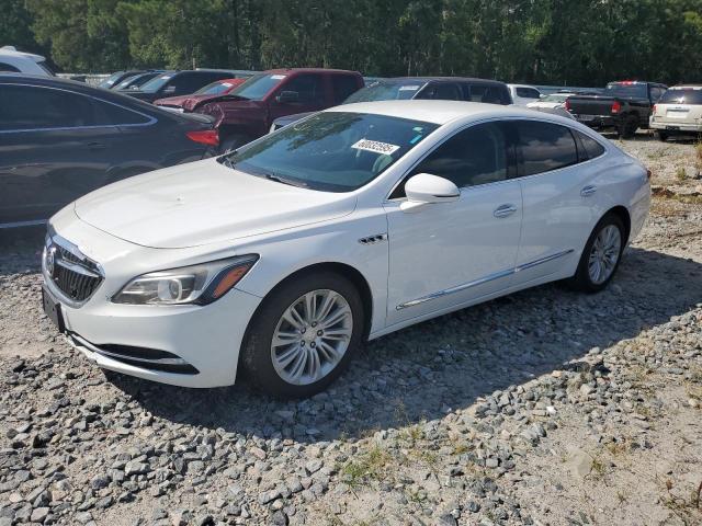 1G4ZP5SZ6JU126056 - 2018 BUICK LACROSSE ESSENCE WHITE photo 1