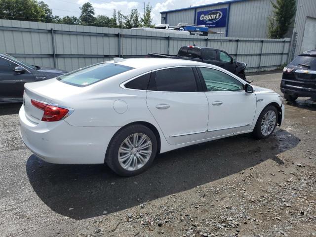 1G4ZP5SZ6JU126056 - 2018 BUICK LACROSSE ESSENCE WHITE photo 3