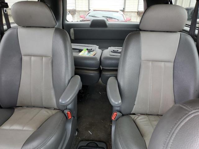 2C4GP54LX4R538275 - 2004 CHRYSLER TOWN & COU TOURING GRAY photo 10