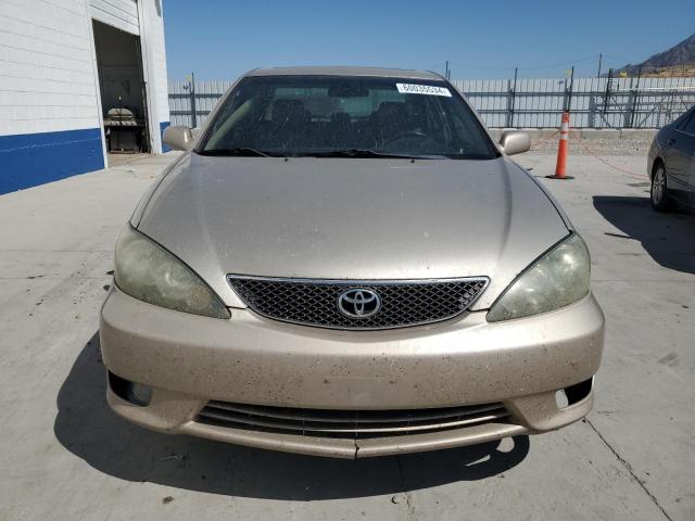 4T1BE32K95U071302 - 2005 TOYOTA CAMRY LE GOLD photo 5