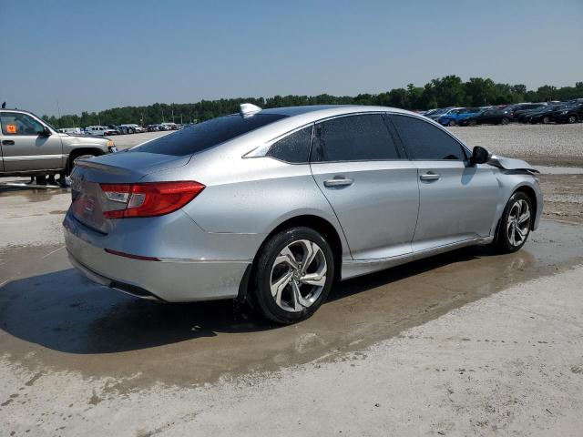 1HGCV1F44JA126891 - 2018 HONDA ACCORD EX 银色 照片 3