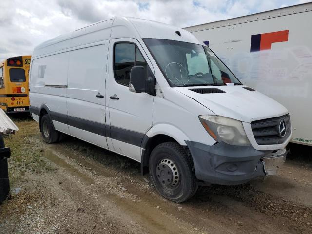 WD3PF4CC8E5836945 - 2014 MERCEDES-BENZ SPRINTER 3500 WHITE photo 4