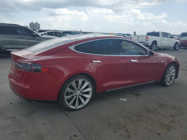 5YJSA1AG7DFP12228 - 2013 TESLA MODEL S RED photo 3