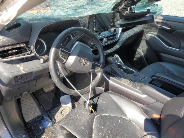 5TDGZRBH8NS189321 - 2022 TOYOTA HIGHLANDER XLE ნაცრისფერი ფოტო 8