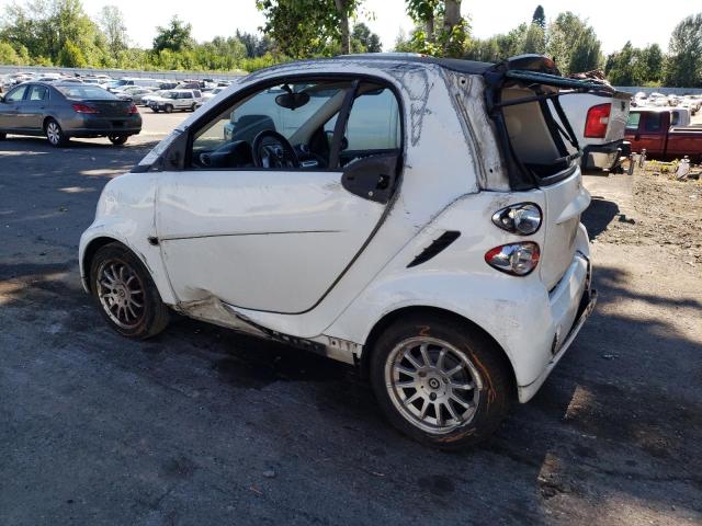 WMEEJ3BA4BK473628 - 2011 SMART FORTWO PURE WHITE photo 2