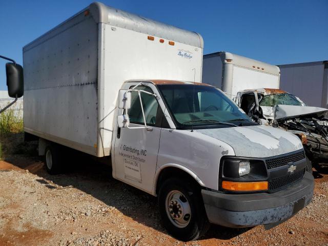 1GBJG31U541152783 - 2004 CHEVROLET EXPRES WHITE photo 4