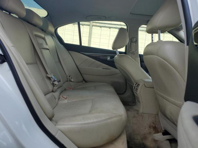 JN1EV7AP7JM350072 - 2018 INFINITI Q50 LUXE WHITE photo 10