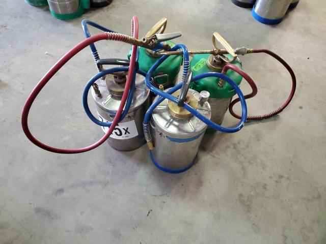 000001 - 2023 AMERICAN MOTORS PEST PUMP SILVER photo 2