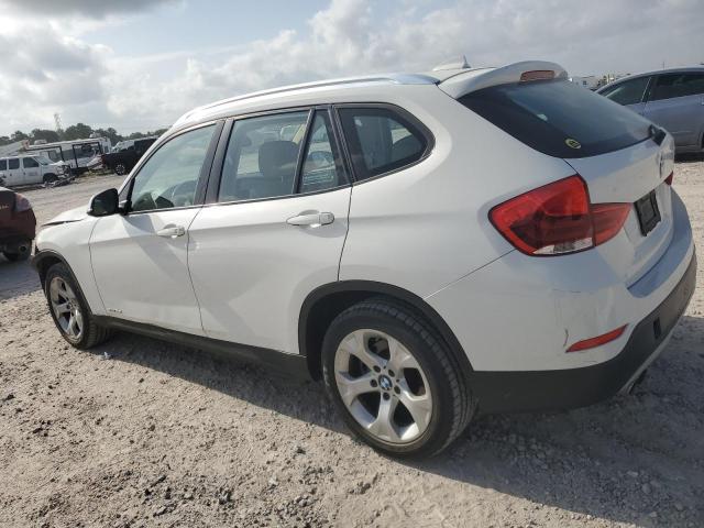 WBAVM1C58EVW50113 - 2014 BMW X1 SDRIVE28I WHITE photo 2