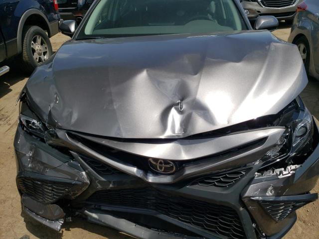4T1G11AK0PU136189 - 2023 TOYOTA CAMRY SE NIGHT SHADE GRAY photo 11