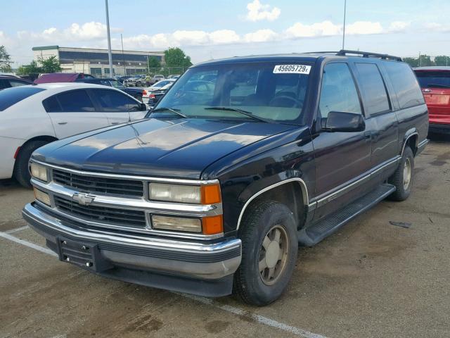 3GNEC16R8VG145046 - 1997 CHEVROLET SUBURBAN C1500  photo 2