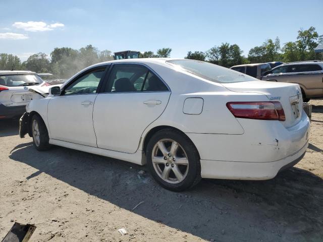 4T1BE46K57U524026 - 2007 TOYOTA CAMRY CE WHITE photo 2