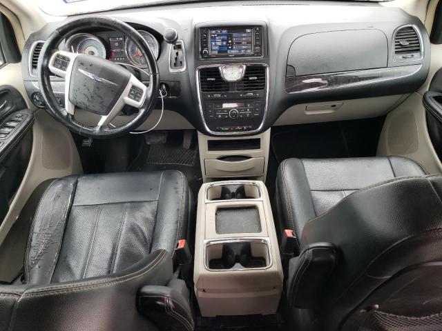 2C4RC1CG1FR674671 - 2015 CHRYSLER TOWN & COU TOURING L WHITE photo 8