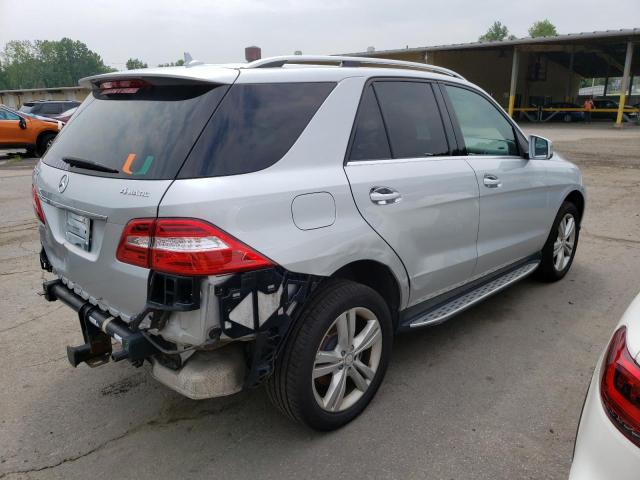 4JGDA5HB6DA233197 - 2013 MERCEDES-BENZ ML 350 4MATIC SILVER photo 3