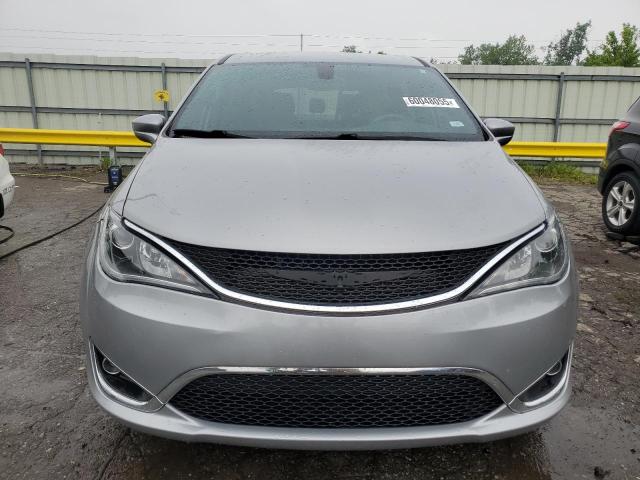 2C4RC1FG6JR227838 - 2018 CHRYSLER PACIFICA TOURING PLUS Արծաթագույն լուսանկար 5