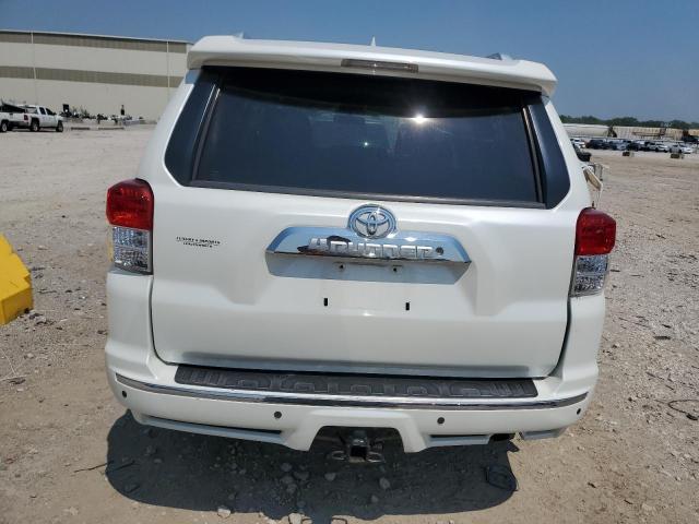 JTEBU5JR7C5087342 - 2012 TOYOTA 4RUNNER SR5 WHITE photo 6