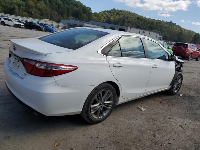 4T1BF1FK4GU198411 - 2016 TOYOTA CAMRY LE WHITE photo 3