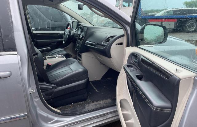 2C4RC1BG7DR629832 - 2013 CHRYSLER TOWN & COU TOURING 银色 照片 5