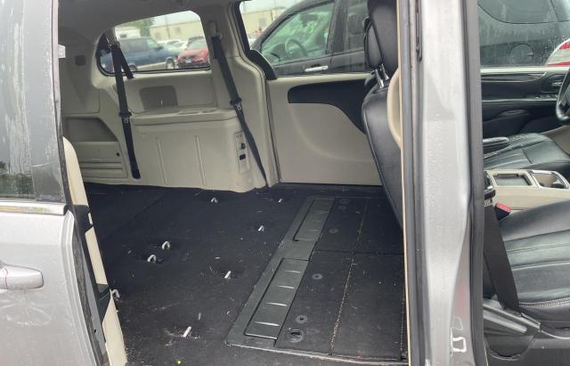 2C4RC1BG7DR629832 - 2013 CHRYSLER TOWN & COU TOURING 银色 照片 6