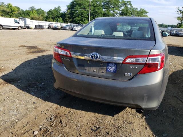 4T1BD1FK3DU092176 - 2013 TOYOTA CAMRY HYBRID GRAY photo 6