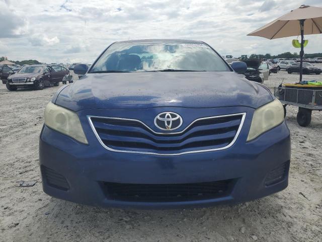 4T1BF3EK2AU545433 - 2010 TOYOTA CAMRY BASE BLUE photo 5