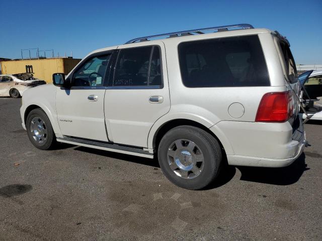 5LMFU285X5LJ17139 - 2005 LINCOLN NAVIGATOR კრემისფერი ფოტო 2