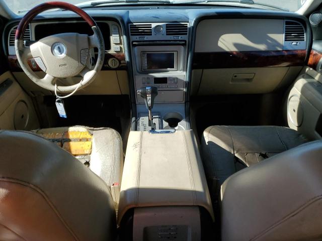 5LMFU285X5LJ17139 - 2005 LINCOLN NAVIGATOR კრემისფერი ფოტო 8