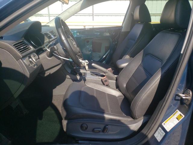 1VWLA7A34KC001680 - 2019 VOLKSWAGEN PASSAT WOLFSBURG BLUE photo 7