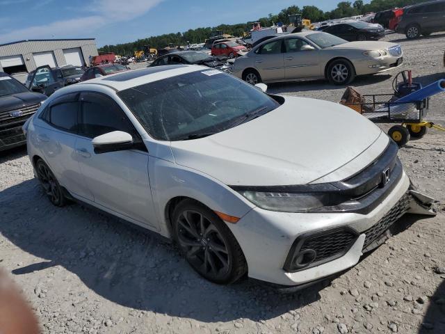 SHHFK7H92JU225599 - 2018 HONDA CIVIC SPORT TOURING WHITE photo 4