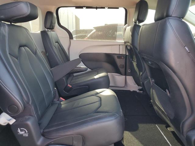 2C4RC1BGXNR205837 - 2022 CHRYSLER PACIFICA TOURING L GRAY photo 11