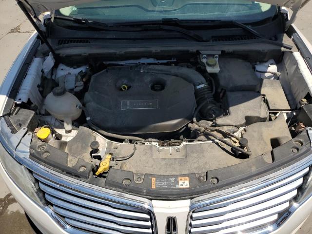5LMCJ2D9XJUL21755 - 2018 LINCOLN MKC SELECT WHITE photo 12