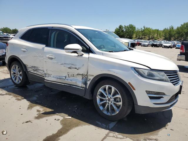 5LMCJ2D9XJUL21755 - 2018 LINCOLN MKC SELECT WHITE photo 4