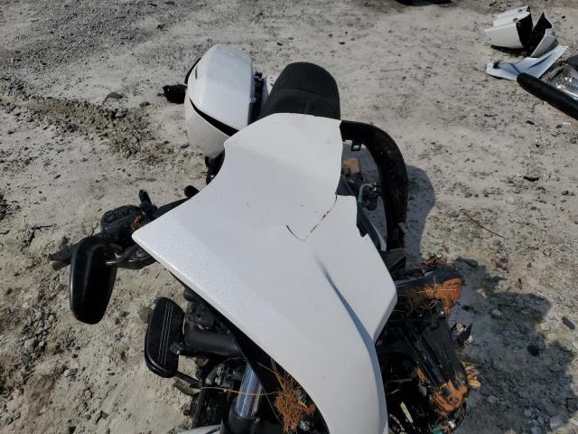 1HD1KH712RB649116 - 2024 HARLEY-DAVIDSON FLTRX 白色 照片 5