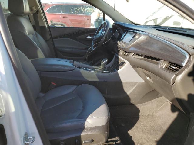 LRBFXCSA9KD007813 - 2019 BUICK ENVISION ESSENCE WHITE photo 5