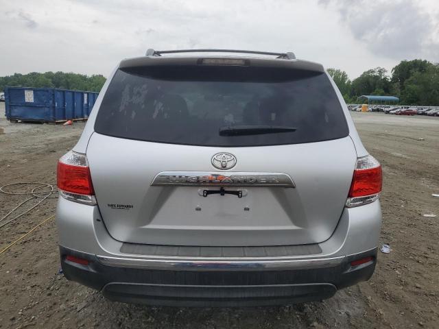 5TDZA3EH3DS043478 - 2013 TOYOTA HIGHLANDER BASE SILVER photo 6