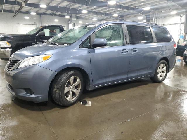 2013 TOYOTA SIENNA LE, 