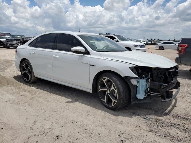 1VWMA7A38NC002632 - 2022 VOLKSWAGEN PASSAT R-LINE Weiß Foto 4